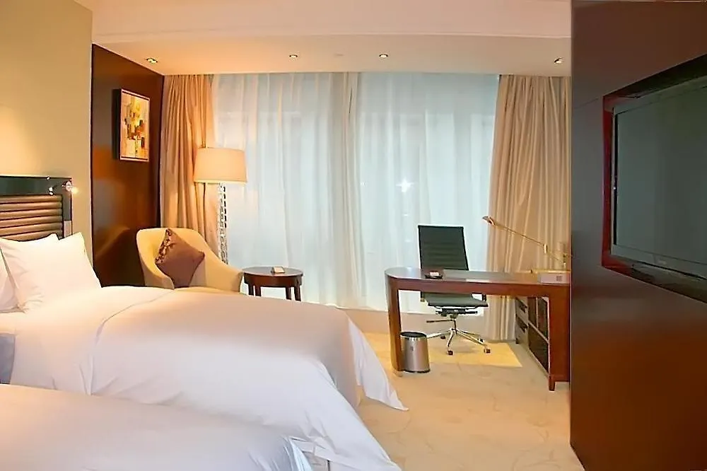 Noble International Hotel Zhengzhou